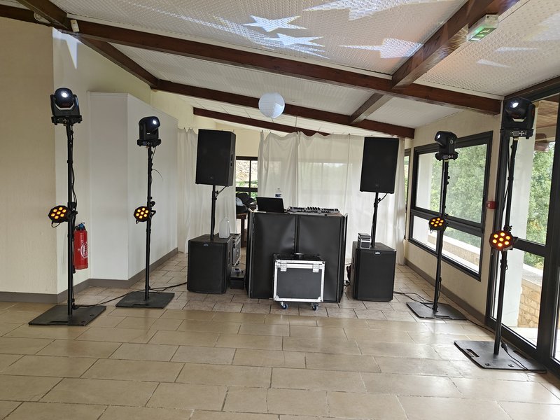 Installation son et lumière pour un EVJF/EVG en salle